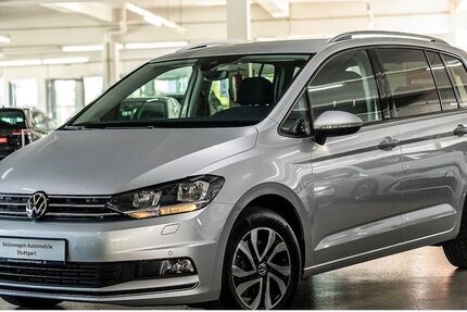 VW Touran 38.642 km 26.530 € Stuttgart-Wangen 70188