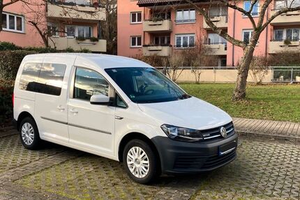 VW Caddy 87.000 km 11.000 &euro; Tübingen 72070