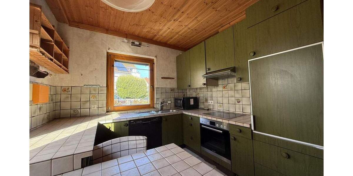 Einfamilienhaus Tübingen Pfrondorf - 8 Zimmer, 120 m&sup2;, 1.090.000&euro; | Angebot:23981592
