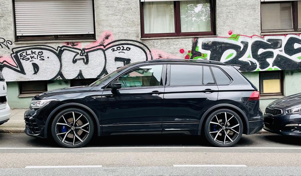 VW Tiguan 59.900 km 48.900 &euro; Stuttgart 70199