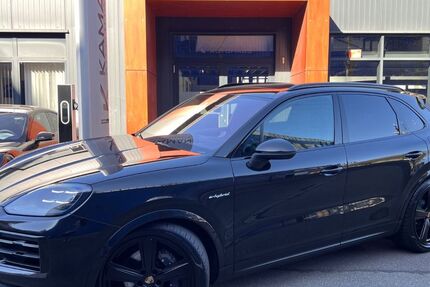 Porsche Cayenne 14.500 km 101.800 &euro; Sindelfingen 71065