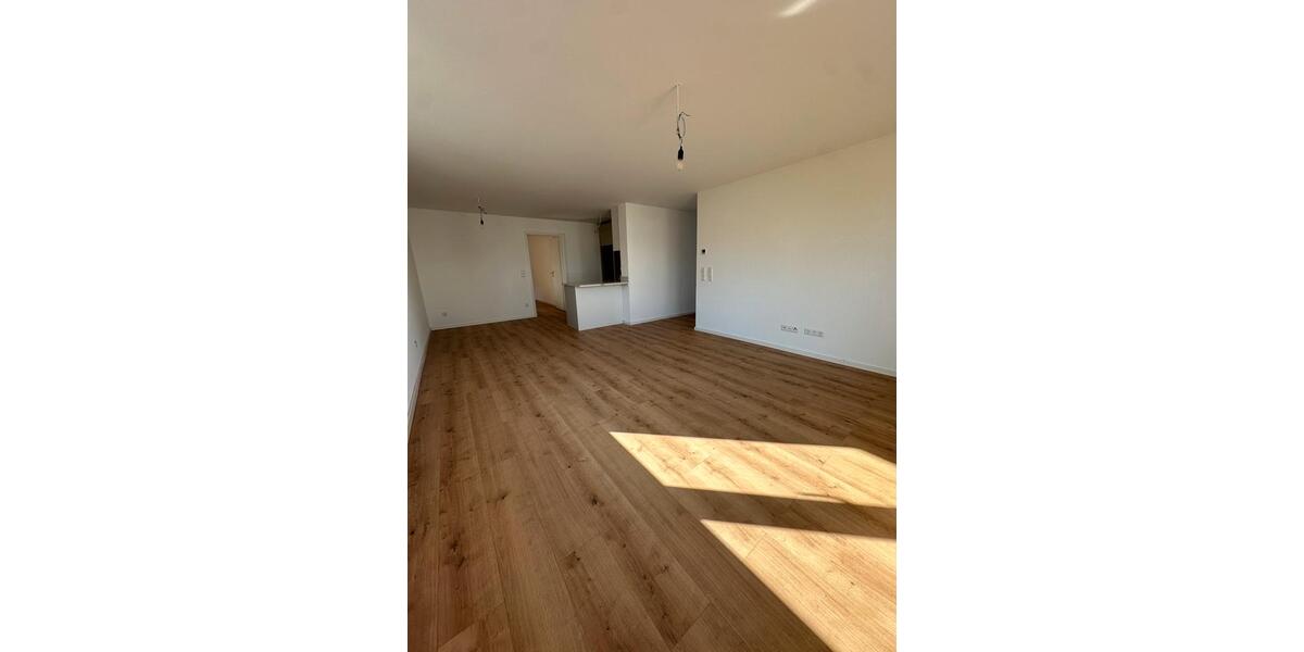 Erdgeschoßwohnung Rottenburg am Neckar - 3 Zimmer, 70 m&sup2;, 930&euro; | Angebot:25903846
