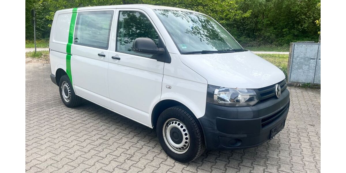 VW T5 Transporter 213.000 km 8.300 &euro; Neuhausen 75242