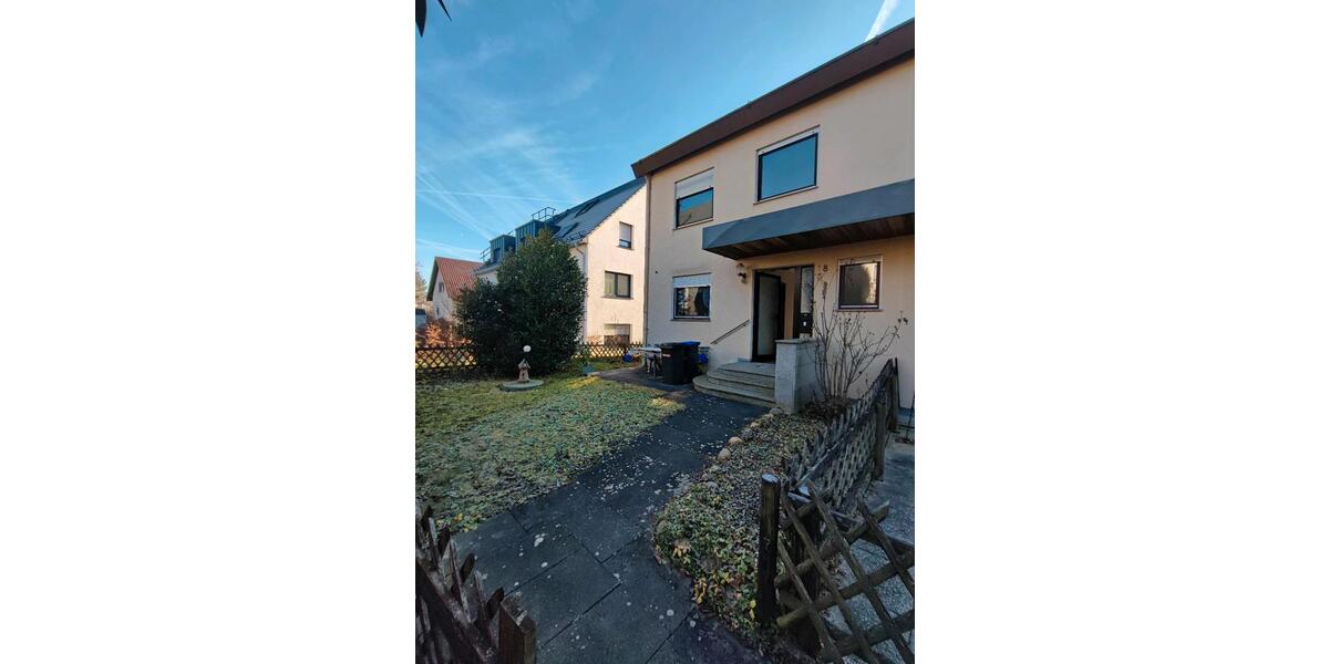 Doppelhaushälfte Herrenberg - 6 Zimmer, 146 m&sup2;, 550.000&euro; | Angebot:24825614