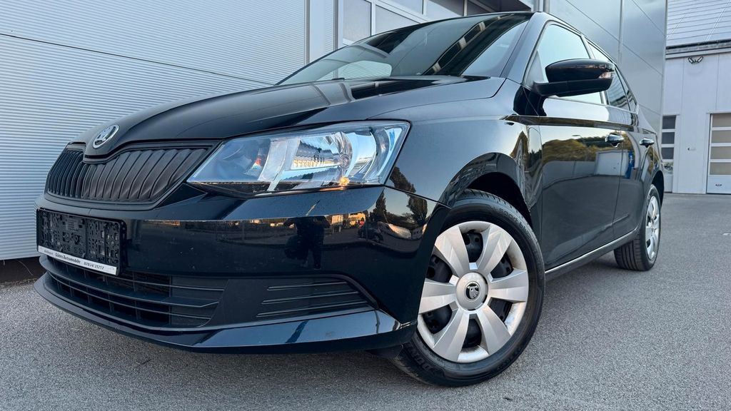 Skoda Fabia 80.000 km 7.999 &euro; Stuttgart 70563