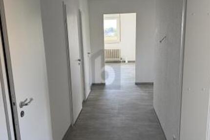 WEITBLICK & BALKON IN RUHIGER LAGE - Wohnung Möglingen | Angebot:27540133