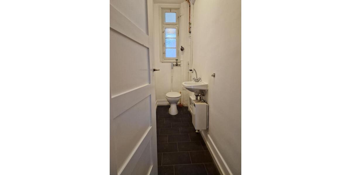 Etagenwohnung Stuttgart Bopser - 3 Zimmer, 72 m&sup2;, 1.100&euro; | Angebot:24447762