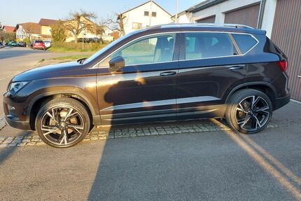 Seat Ateca 86.000 km 18.700 &euro; Reutlingen 72768