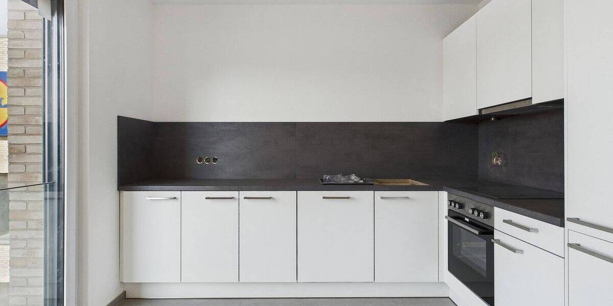 Etagenwohnung Sindelfingen Ost - 2 Zimmer, 71 m&sup2;, 1.330&euro; | Angebot:24029473