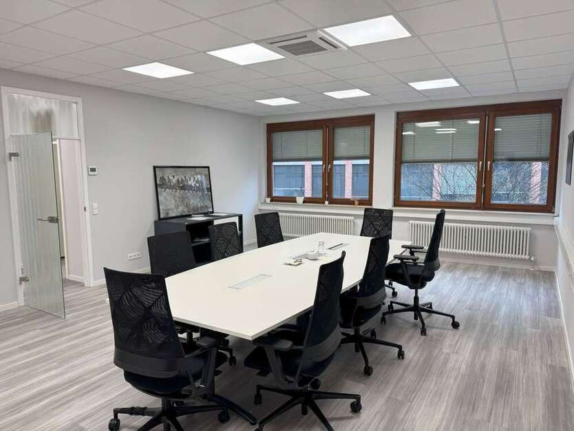 Büro in Stuttgart 3.290 € 235 m²