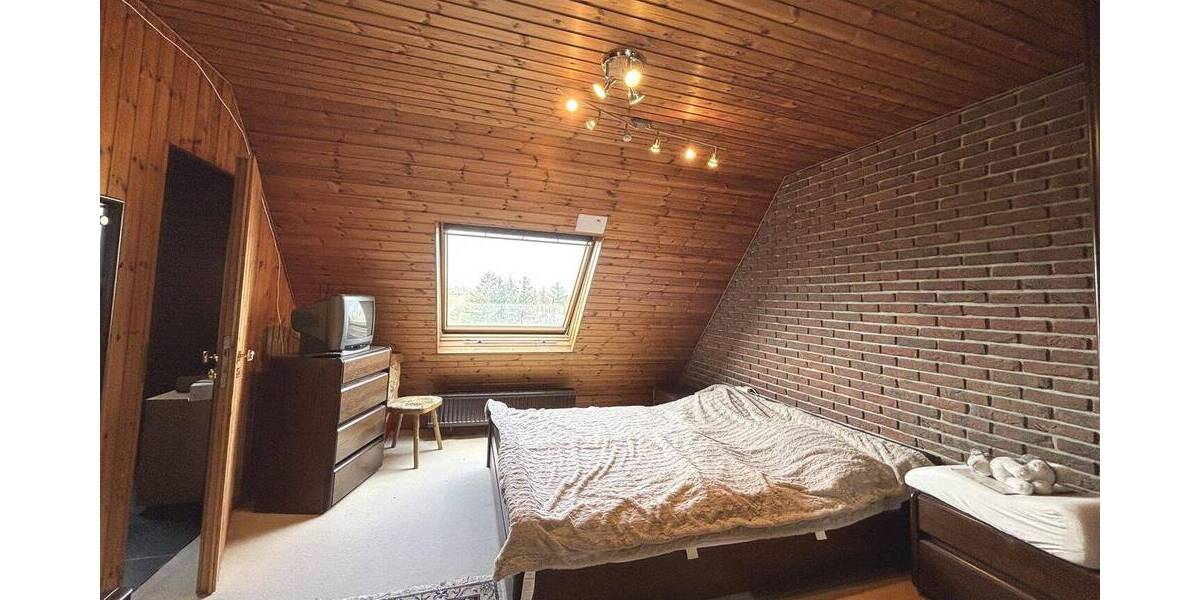 Reihenmittelhaus Stuttgart Hofen - 5 Zimmer, 130 m&sup2;, 520.000&euro; | Angebot:25909036