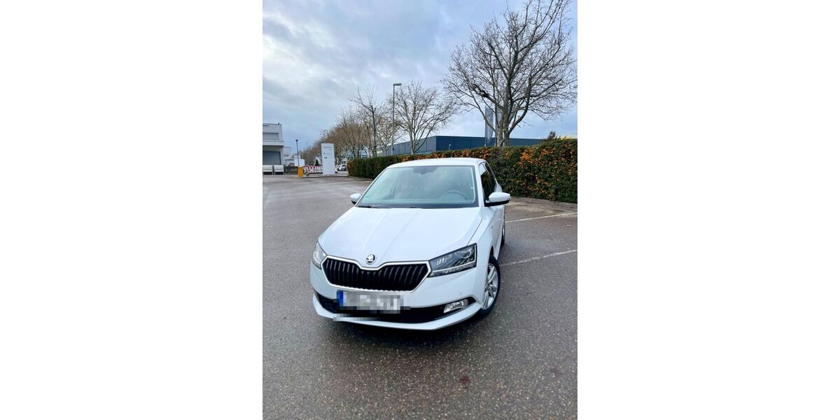 Skoda Fabia 90.647 km 11.700 &euro; Holzgerlingen 71088