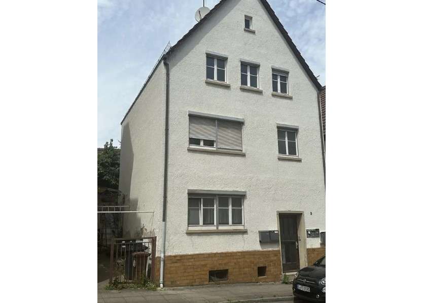 Haus zum Kaufen in Stuttgart 470.000 € 139 m²