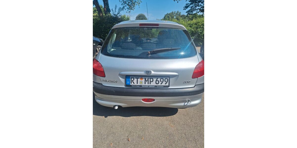 Peugeot 206 205.800 km 1.050 &euro; Reutlingen 72762