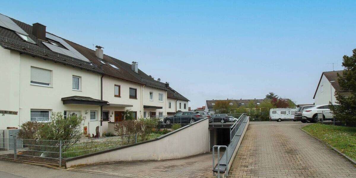 Reihenmittelhaus Hildrizhausen - 5 Zimmer, 152 m&sup2;, 498.000&euro; | Angebot:26276087