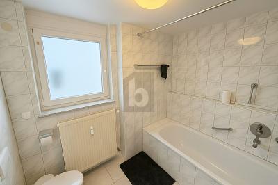 PERFEKTER SCHNITT IN EINEM SEHR GEPFLEGTEN HAUS - Etagenwohnung Markgröningen | Angebot:24822559