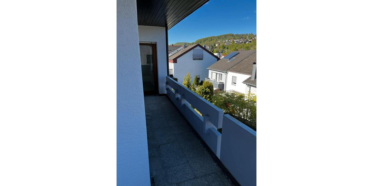 Etagenwohnung Esslingen am Neckar Hegensberg - 3.5 Zimmer, 96 m&sup2;, 1.120&euro; | Angebot:27595882