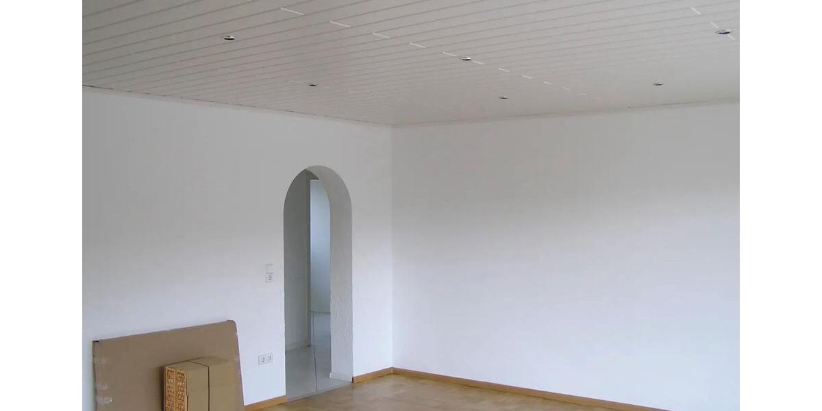 Etagenwohnung Pforzheim Dillweißenstein - 3.5 Zimmer, 100 m&sup2;, 1.200&euro; | Angebot:25995937