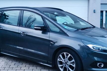 Ford S-Max 134.000 km 17.900 &euro; Aichtal 72631