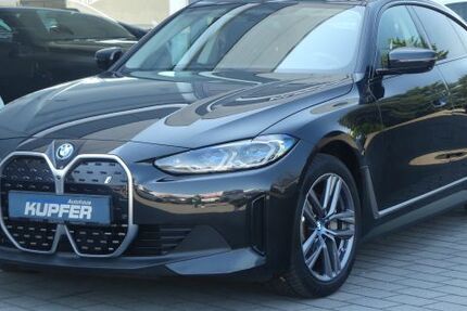 BMW i4 28.990 km 44.700 &euro; Vaihingen / Enz 71665