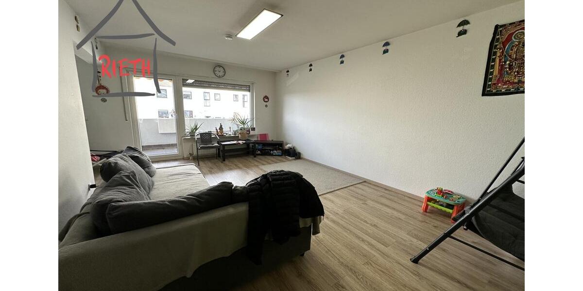 Etagenwohnung Tamm - 3.5 Zimmer, 90 m&sup2;, 1.090&euro; | Angebot:25342973