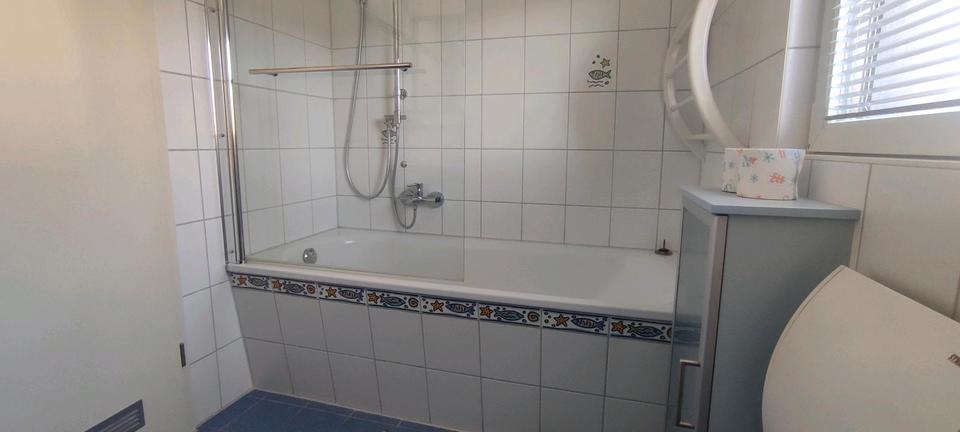 Doppelhaushälfte Bad Liebenzell - 4.5 Zimmer, 95 m&sup2;, 1.450&euro; | Angebot:27618976