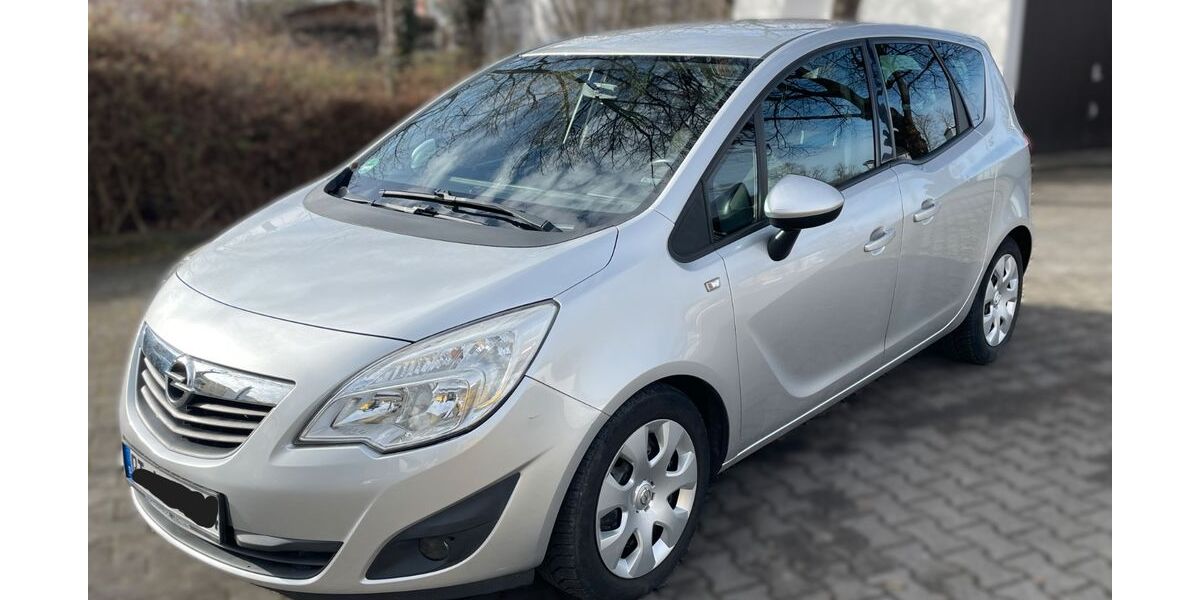 Opel Meriva 91.500 km 6.500 &euro; Reutlingen 72762