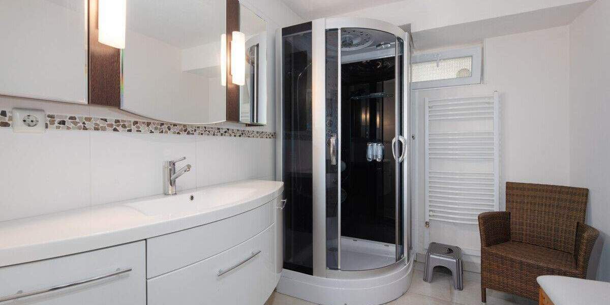 Einfamilienhaus Pforzheim Dillweißenstein - 6 Zimmer, 156 m&sup2;, 640.000&euro; | Angebot:24906961