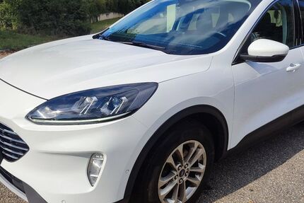 Ford Kuga 175.000 km 13.590 &euro; Malmsheim 71272