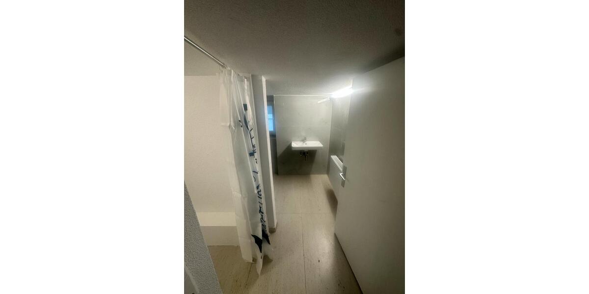 Erdgeschoßwohnung Ludwigsburg Eglosheim - 2 Zimmer, 35 m&sup2;, 600&euro; | Angebot:24735011