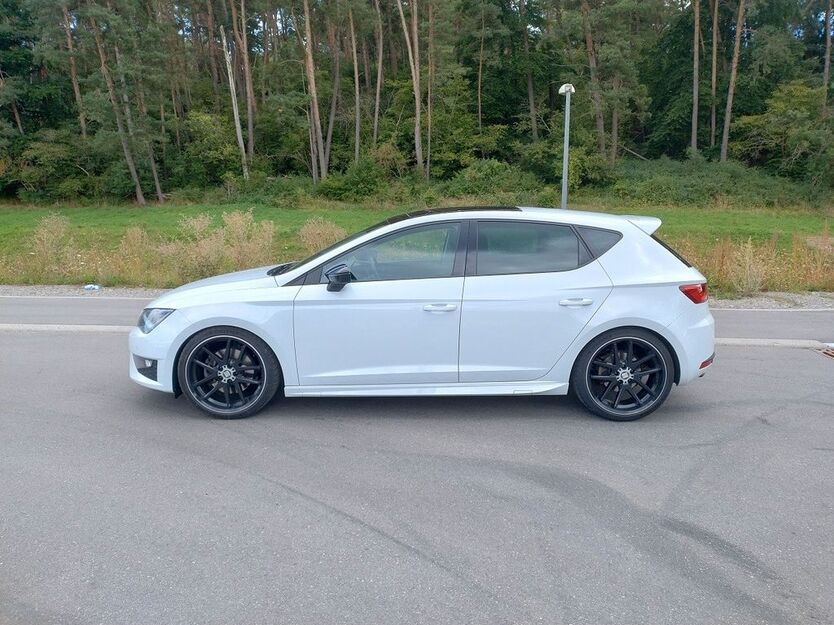 Seat Leon 215.000 km 8.100 € Heimsheim 71296
