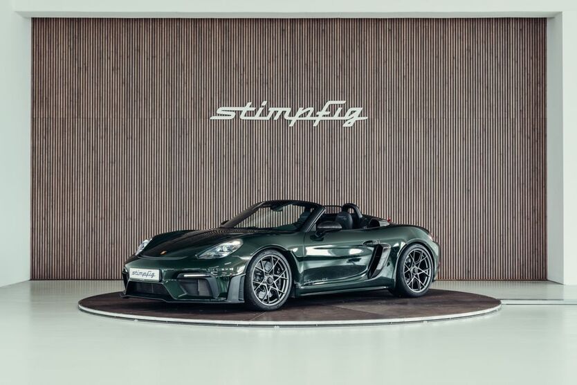 Porsche Boxster 3.134 km 169.900 € Stuttgart 70190