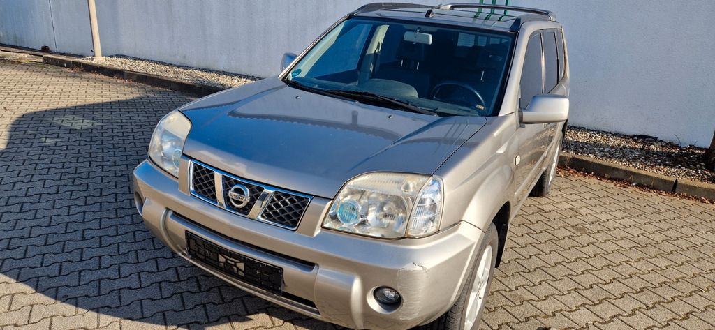 Nissan X-Trail 231.000 km 3.800 &euro; Waiblingen OT Hegnach 71334