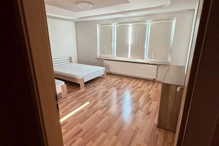 Wohnung Pforzheim Nordstadt - 3 Zimmer, 87 m&sup2;, 950&euro; | Angebot:24839470