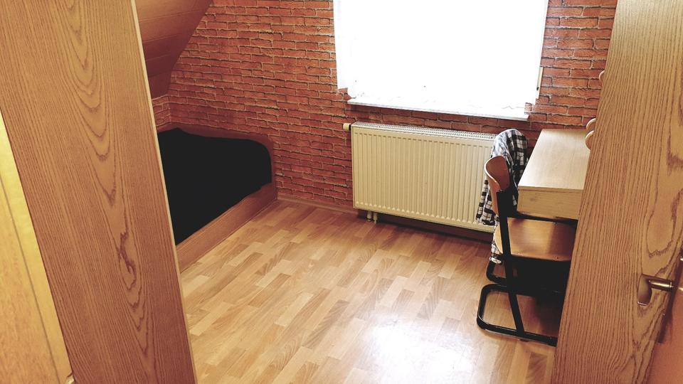 Mehrfamilienhaus, Wohnhaus Bietigheim-Bissingen Bissingen - 10 Zimmer, 210 m&sup2;, 870.000&euro; | Angebot:24154002