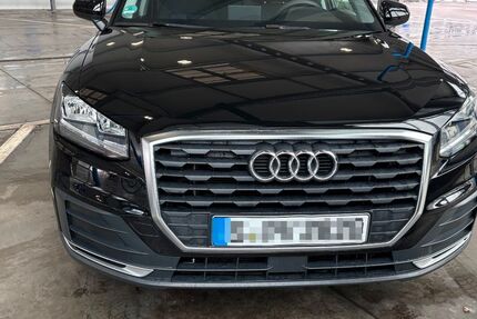 Audi Q2 56.000 km 17.599 &euro; Stuttgart 70327