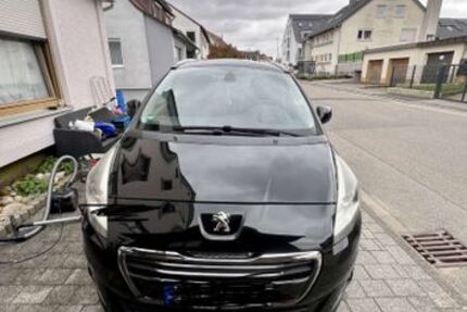 Peugeot 5008 123.703 km 8.000 &euro; Weil im Schönbuch 71093