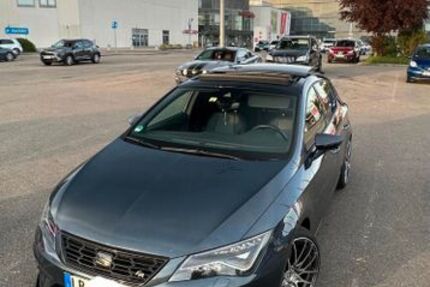 Seat Leon 77.000 km 22.999 &euro; Möglingen 71696