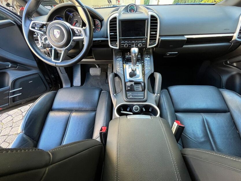 Porsche Cayenne 82.500 km 38.500 € Pforzheim 75173