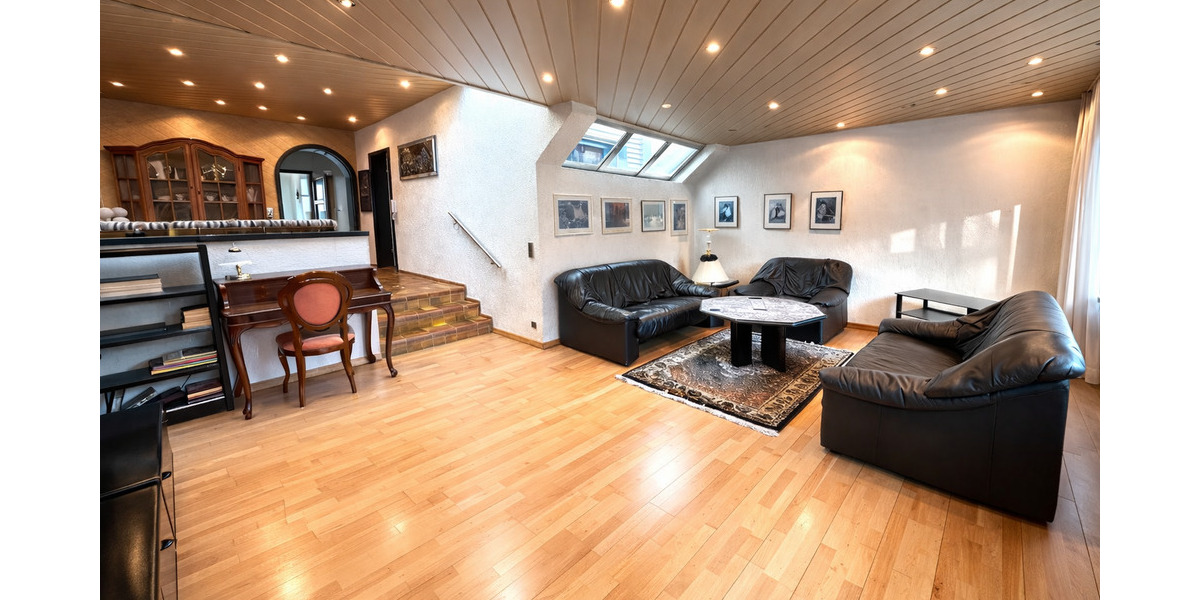 Mehrfamilienhaus, Wohnhaus Filderstadt Bernhausen - 5 Zimmer, 121 m&sup2;, 485.000&euro; | Angebot:25737709