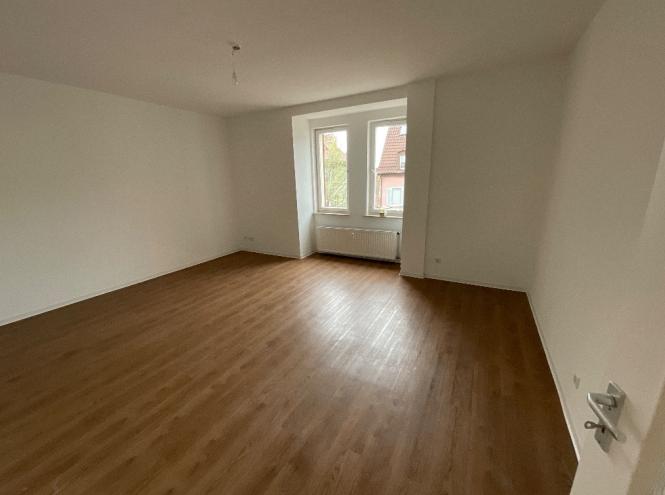 Etagenwohnung Esslingen am Neckar Pliensauvorstadt - 4 Zimmer, 86 m&sup2;, 958&euro; | Angebot:24442947