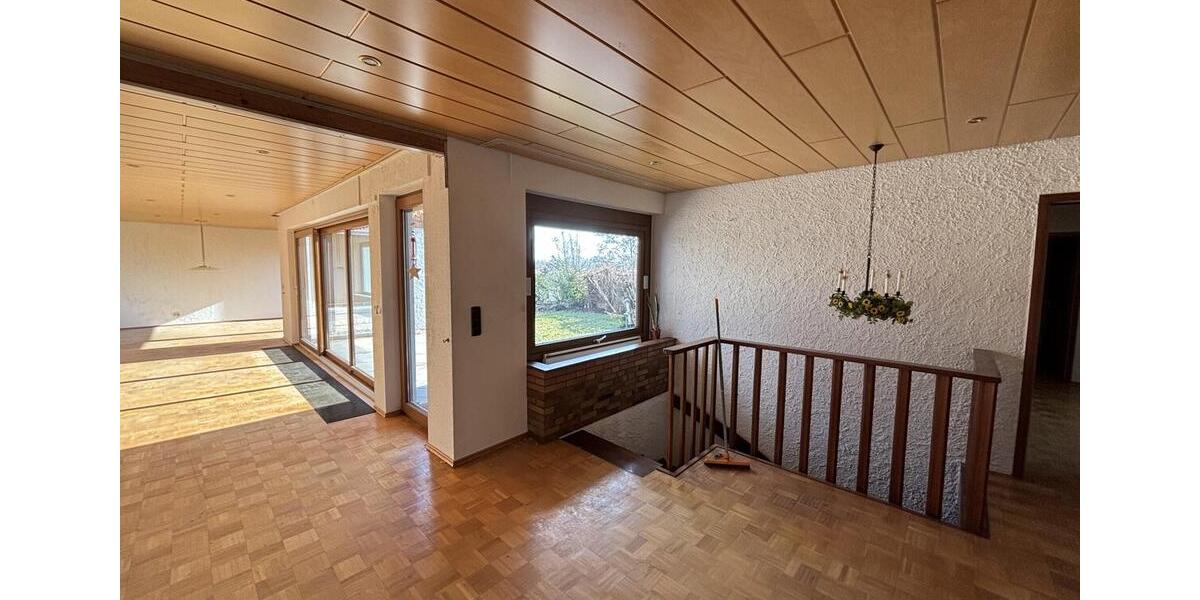 Bungalow Waiblingen Beinstein - 5.5 Zimmer, 156 m&sup2;, 2.050&euro; | Angebot:25541205