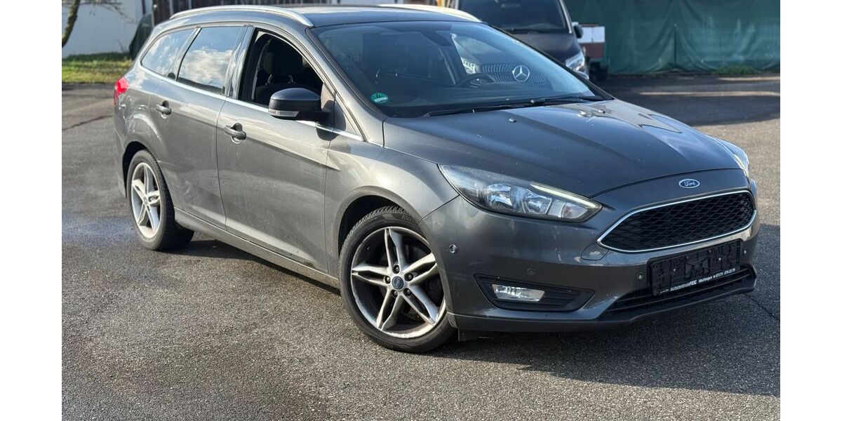 Ford Focus 144.000 km 7.400 &euro; Illingen 75428