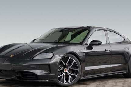 Porsche Taycan 7.900 km 121.300 &euro; Reutlingen 72770