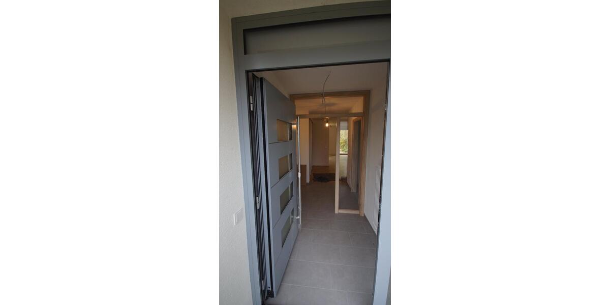 Reihenhaus Stuttgart Birkach - 6 Zimmer, 150 m&sup2;, 2.300&euro; | Angebot:24803008