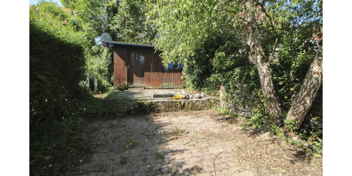 Doppelhaushälfte Stuttgart Weilimdorf - 7 Zimmer, 170 m&sup2;, 449.000&euro; | Angebot:26418230