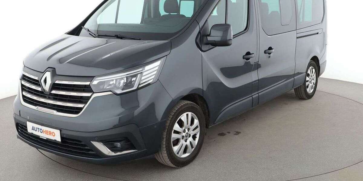 Renault Trafic 56.231 km 32.490 &euro; Stuttgart 70195