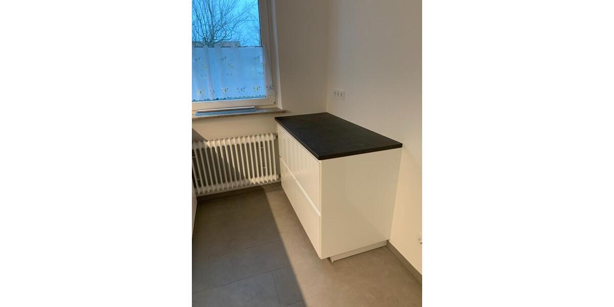 Reihenhaus Stuttgart Birkach - 6 Zimmer, 150 m&sup2;, 2.300&euro; | Angebot:24803008