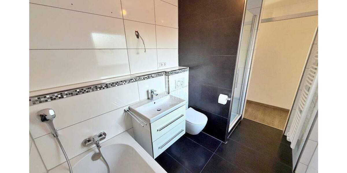 Etagenwohnung Böblingen Dagersheim - 4 Zimmer, 94 m&sup2;, 399.000&euro; | Angebot:24830681