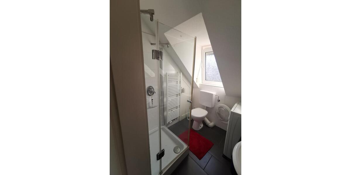 Dachgeschoßwohnung Stuttgart Degerloch - 2 Zimmer, 47 m&sup2;, 890&euro; | Angebot:24593198